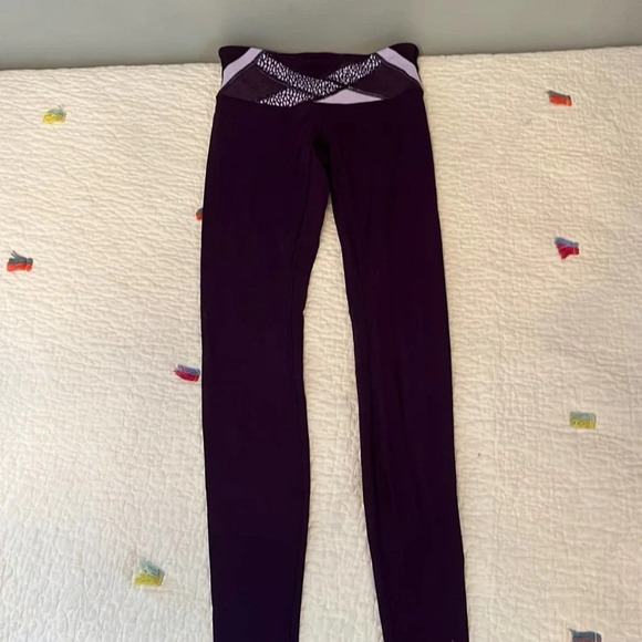 Lululemon purple leggings 4 - Picture 1 of 9